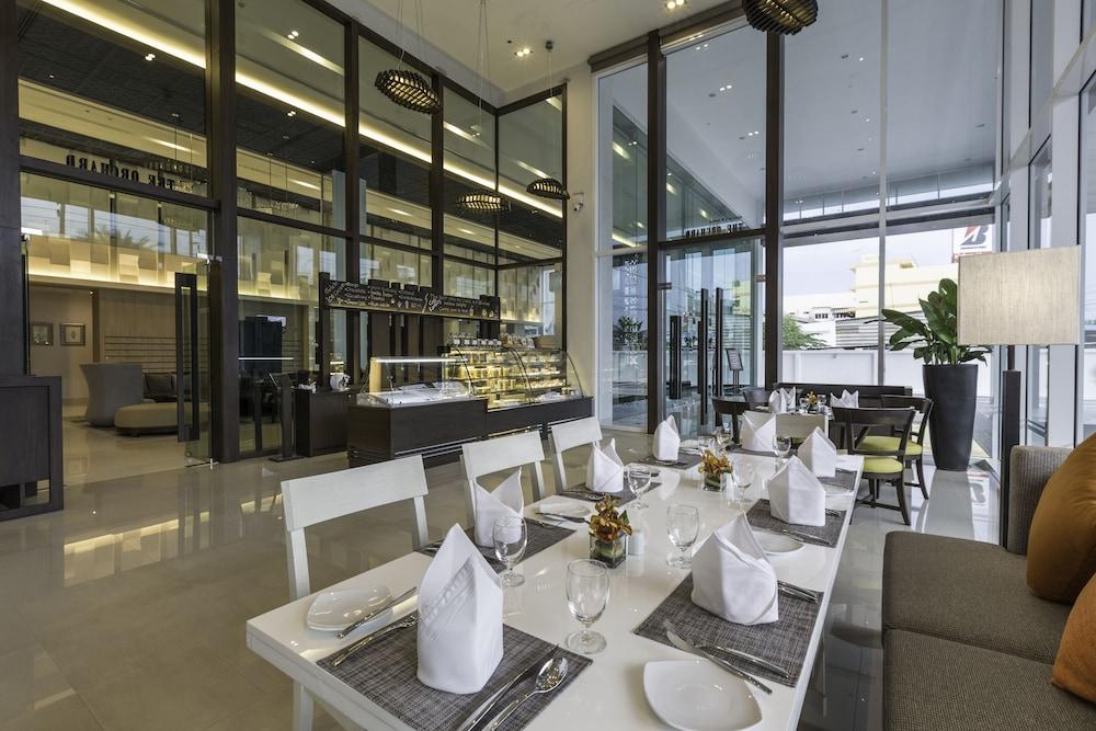 Kantary Hotel Korat Nakhon Ratchasima Extérieur photo